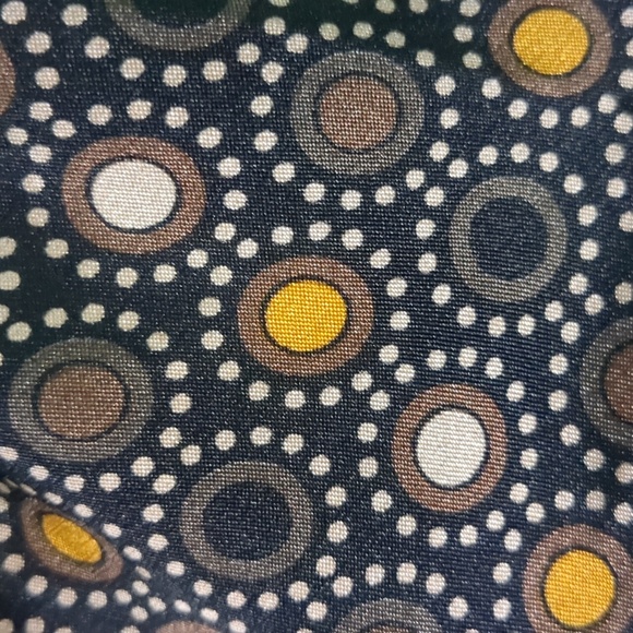 POINT ZERO* by Nicole Benisti satin ruched button front puff sleeve collared top - Picture 7 of 11